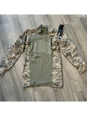 Massif Airman Battle Shirt Mens Small Camo FR Long Sleeve USAF Combat Military